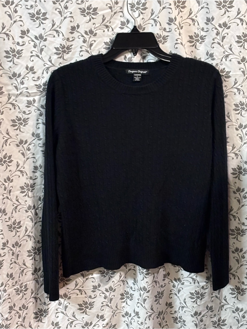 Designers Originals Black Women's Cable Knit Crewneck Sweater
